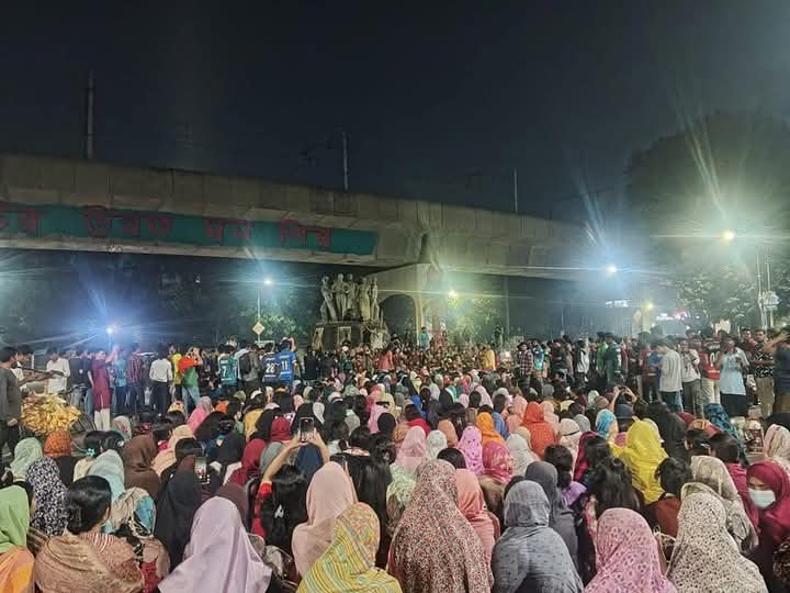 SAD___24's tweet photo. We are awake, our sisters are awake, our brothers are awake—July is awake. There will be no place for rapists in this land. Their graves will be written across the nation. https://t.co/0GQnC2MEA1