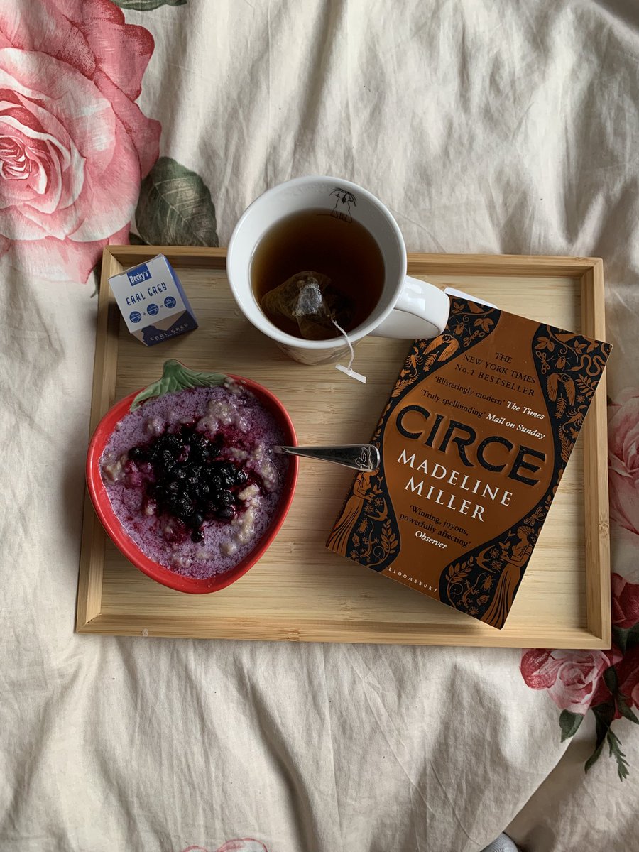 mifyune's tweet image. in my mind spring has officially started🌱