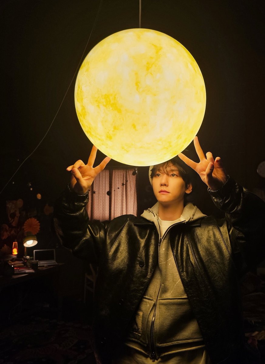 BAEKHYUN_official tweet media