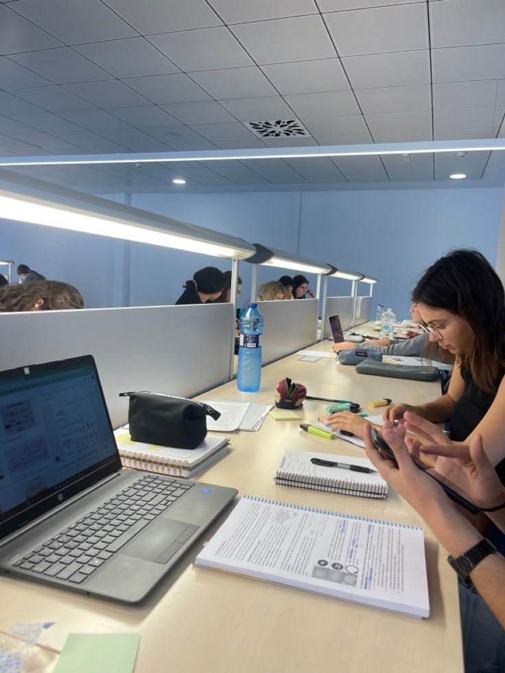 Stop wasting time searching for jobs on LinkedIn and Upwork. That's old-fashioned!!!

Here are 16 new and unique websites to get hired in 30 days:

OPEN THIS ↓