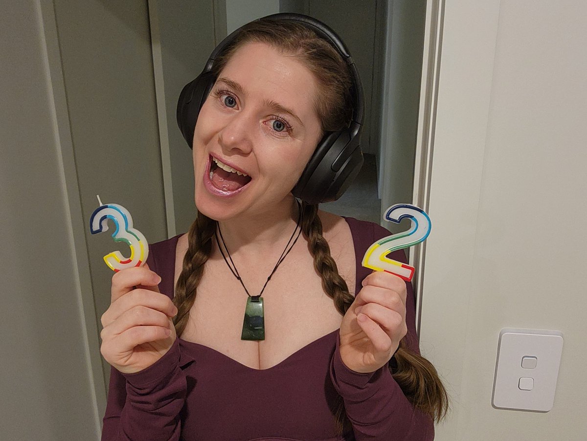 It's My Birthday!! 🎂🎉

Come celebrate another year around the sun with some cupcake making fun games and giveaways for chat.