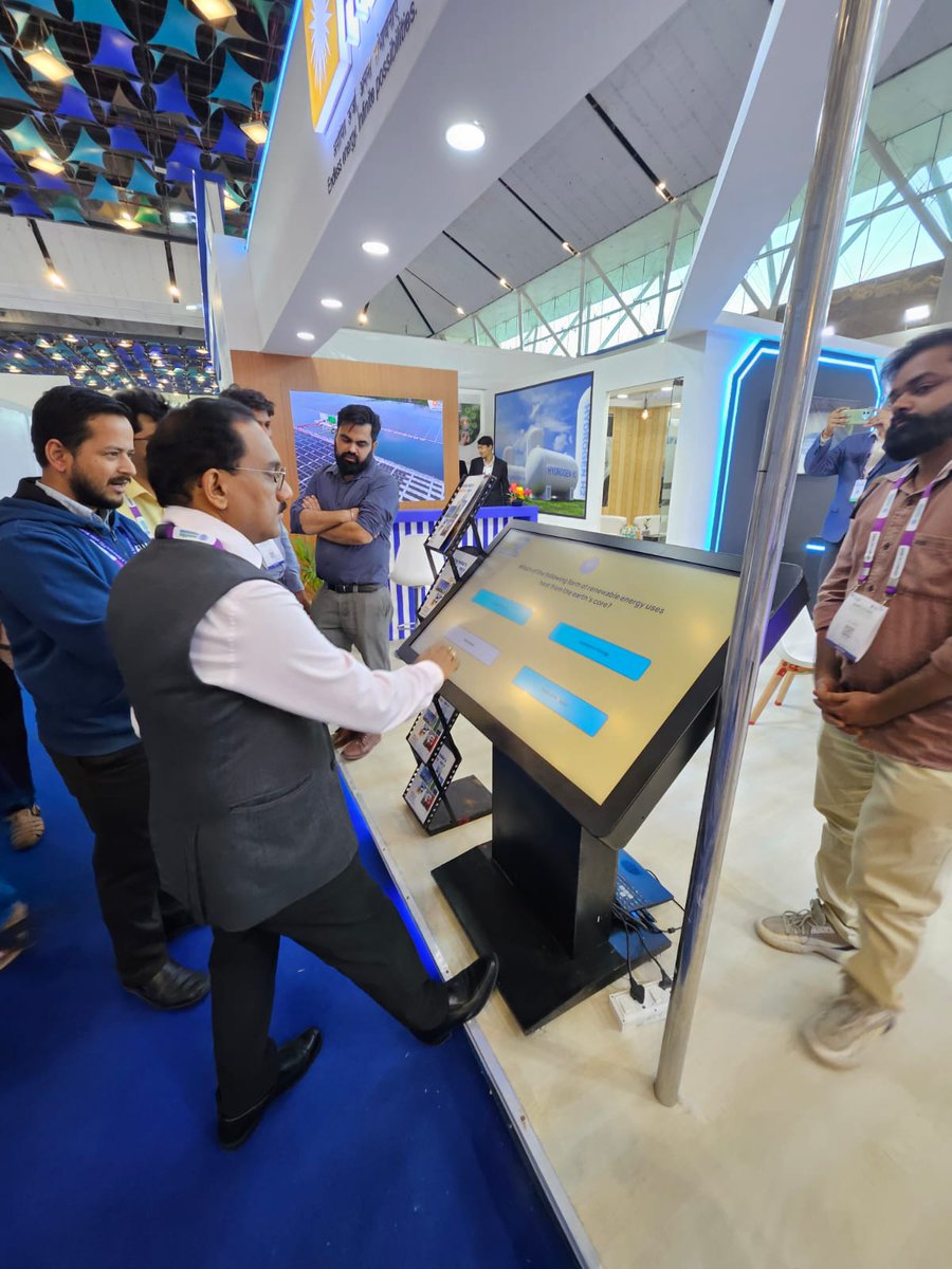 RECLindia's tweet photo. REC Limited is at GridCon 2025!
Sh. Vivek Kumar Dewangan, CMD, REC Limited, inaugurated the REC Pavilion at #GridCon, organised by @pgclindia at Yashobhoomi, New Delhi.
The pavilion highlights REC's commitment to sustainable energy, smart grid solutions, and augmenting India's power infrastructure, through innovative financial solutions.
📍Visit us to witness how REC is shaping the future of energy at Hall No. 1 from 9 to 11 March, 2025.
#GridCon2025 #RECLimited #SustainableEnergy #SmartGrid #EnergyFuture #PowerInfrastructure #InnovativeFinancing #RenewableEnergy #GridManagement #CleanEnergy #GreenEnergy
@MinOfPower @mlkhattar @officeofpower @Dnandinit @shripadynaik @manoj445001 @narayanantbjp @DrGambheer @_Rahuld @mnreindia