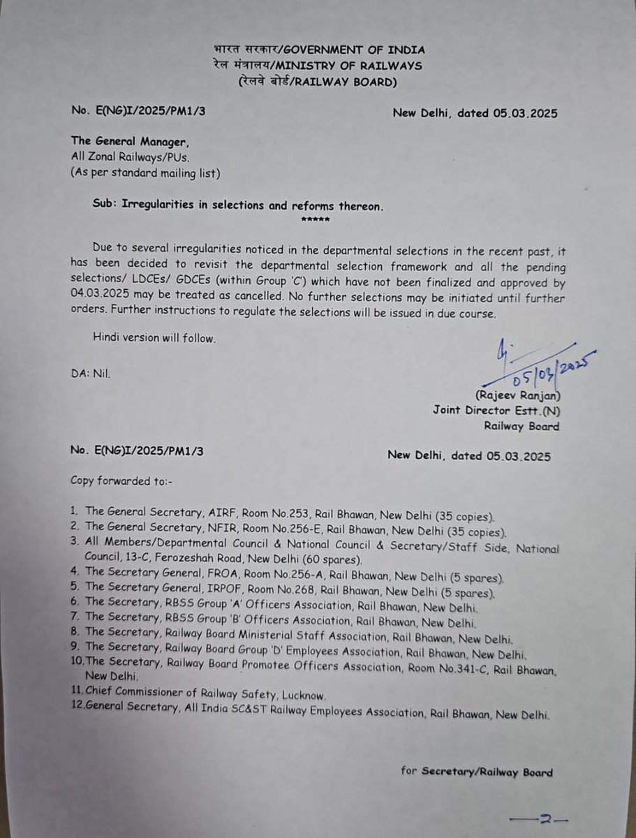 RamenRajak1's tweet photo. #stop_LDCE_GDCE_cancellation_order
#justice_for_departmental_aspirants
@RailMinIndia 
@AshwiniVaishnaw 
@AIRTUINDIA
@NFIRMEDIA
@IR_CRB 
@ShivaGopalMish1
@RahulGandhi https://t.co/2i4C8pfX8G