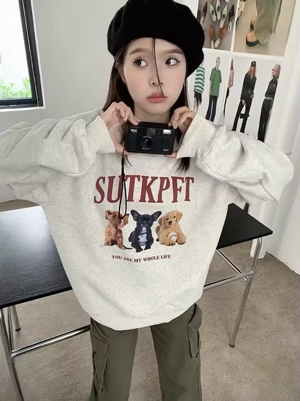 helloyellowshop's tweet photo. *used once ❣️150฿
อก 42-50“ ยาว 24” แขนยาว 21“

#ส่งต่อเสื้อผ้า #ส่งต่อเสื้อผ้ามือสอง #เสื้อผ้ามือสอง #เสื้อผ้ามือสองสภาพดี #เสื้อผ้าแฟชั่น #เสื้อมือสองสภาพดี #เสื้อสเวตเตอร์ #เสื้อผ้าสไตล์เกาหลี #โล���ะตู้ #โล๊ะตู้เสื้อผ้า #สเวตเตอร์มือสอง #ส่งต่อสเวตเตอร์ #ส่งต่อเสื้อสเวตเตอร์ https://t.co/im8l6GJnY1