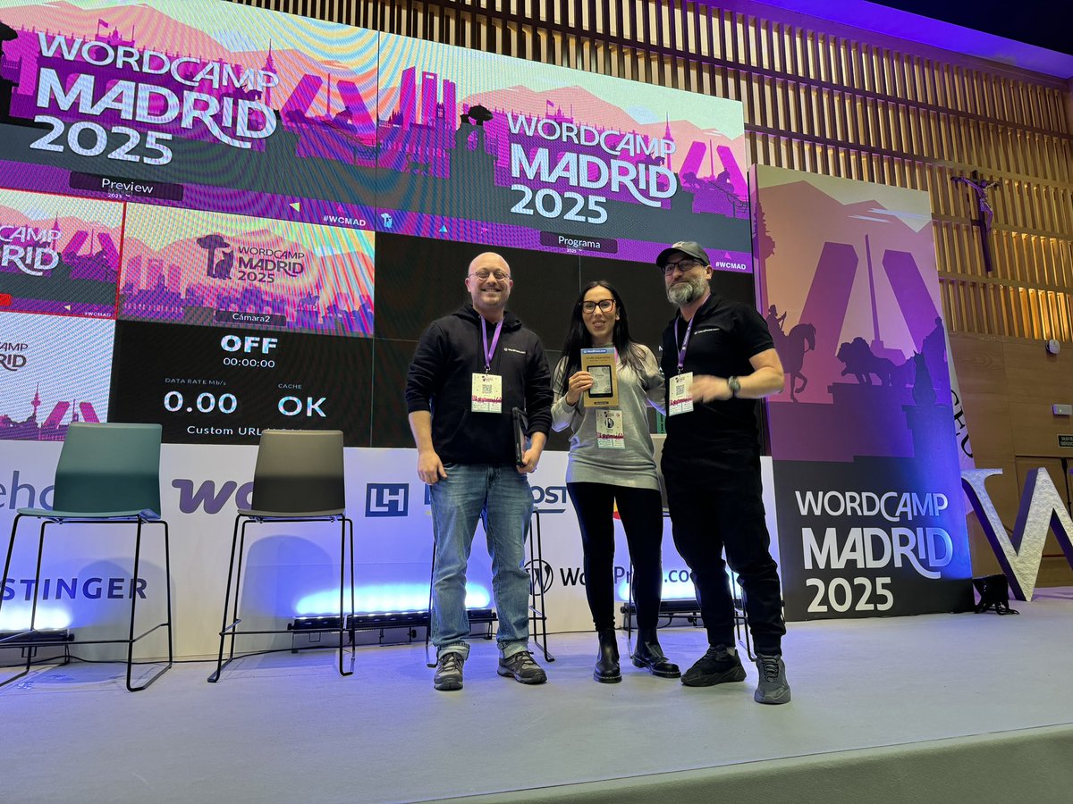 Pablo Moratinos 🦊 tweet media