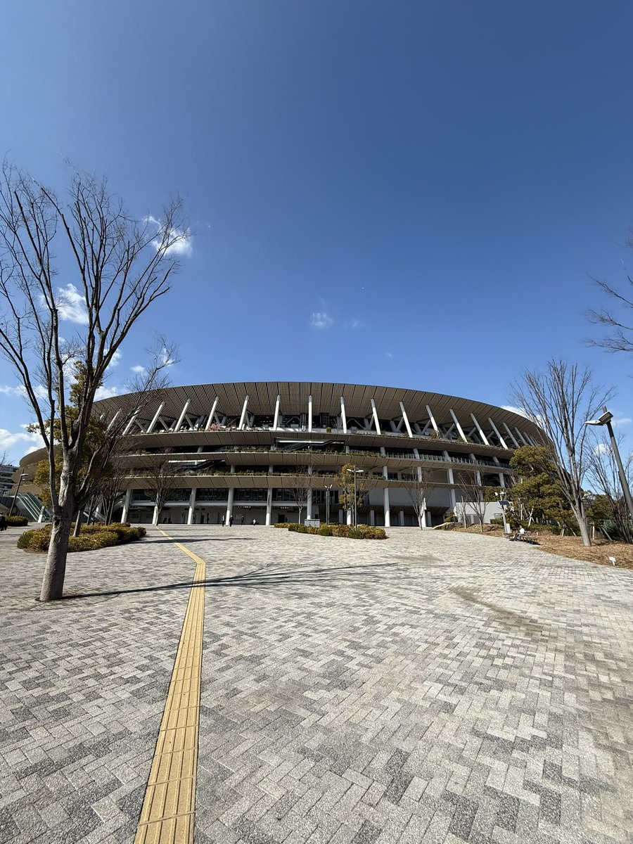 hiro44 tweet media