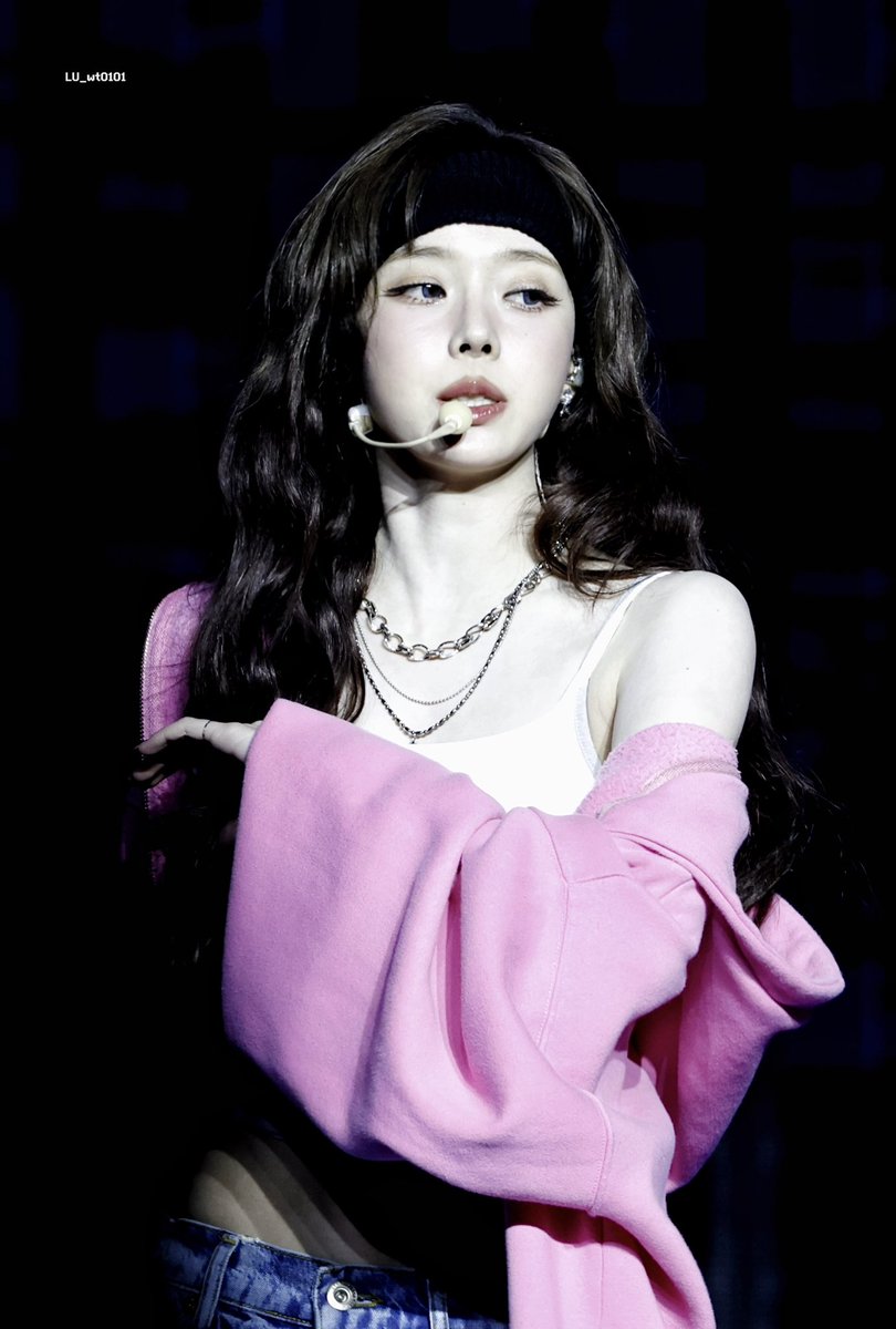 LU_wt0101's tweet photo. 250306

#aespa #æspa #에스파 
#윈터 #WINTER #金旼炡 
#冬子 #ウィンター https://t.co/WhQnDsT7Kg