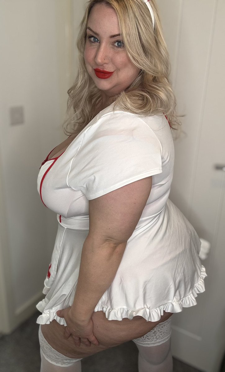 Bex Monroe tweet media