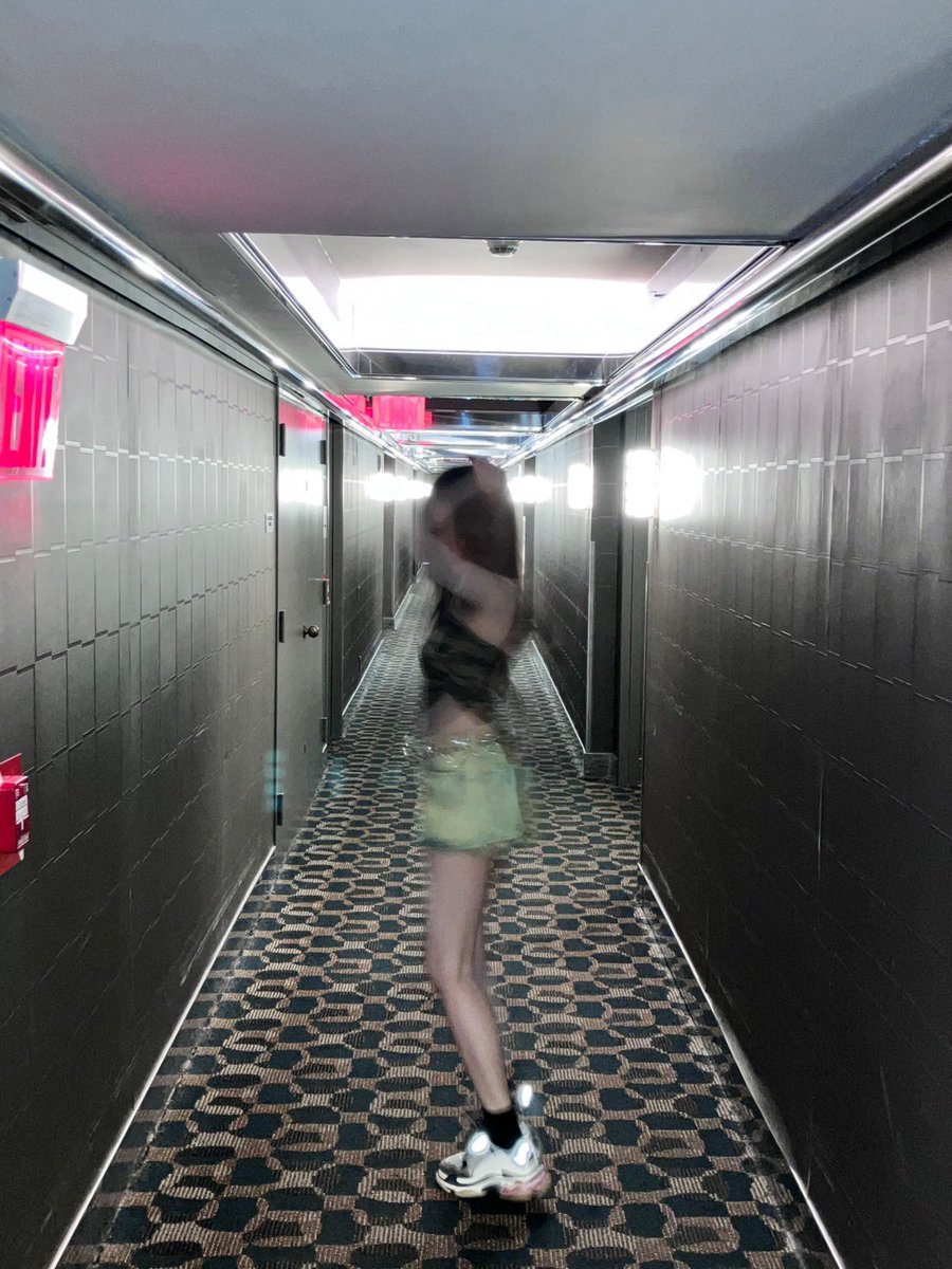 picbaemon's tweet photo. PHARITA WEVERSE UPDATE https://t.co/pt8LWHTZwj