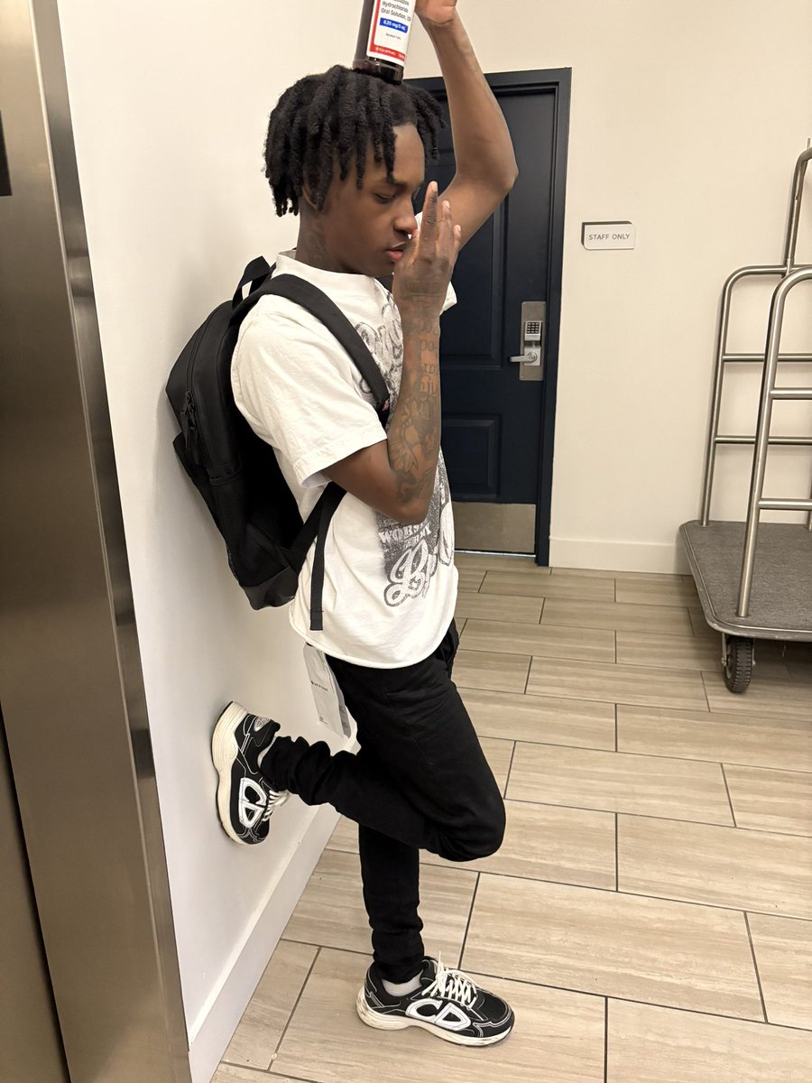 narcsid's tweet photo. imma shifty nga just call me jamal crawford https://t.co/68dGtAmPNw