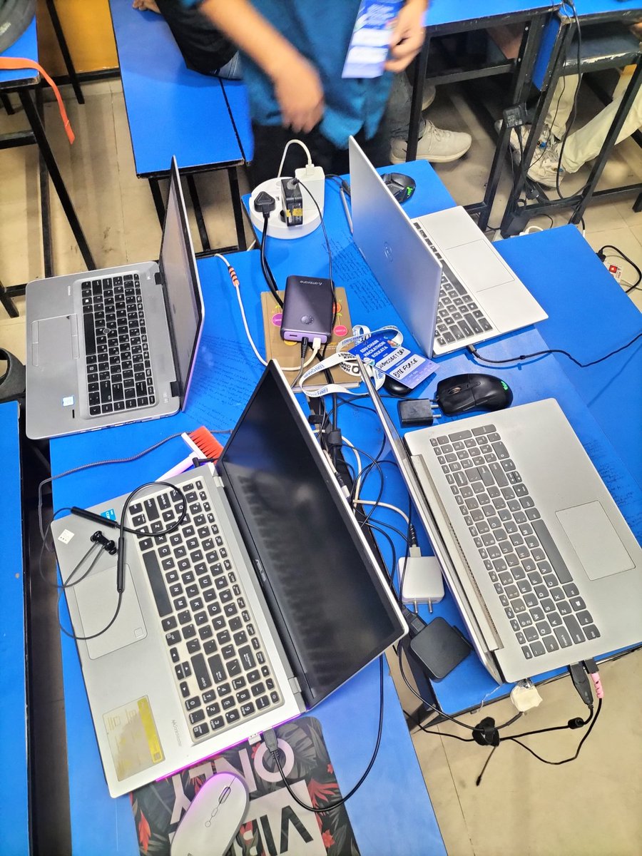 PratikR63682383's tweet photo. Let's conclude the project #EDUBuild
@educhain_xyz
@HackQuest_ https://t.co/epWtt96LBG