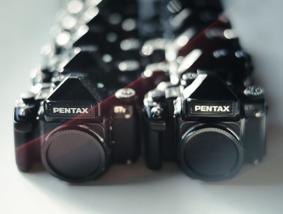 PENTAX 67 は、12台持ちでローテーション。