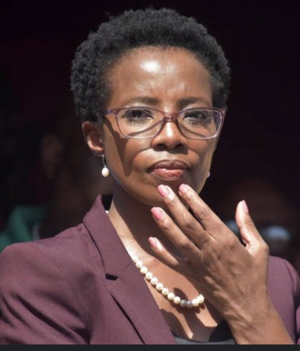 MveloZulu88's tweet image. They get paid for absolutely nothing... HIRED GUNS