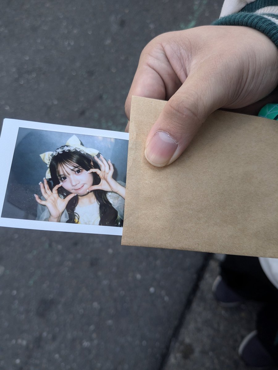 wlxpavjfcnbj's tweet photo. 🩷🟠🔵（水色）持ってる方で
ふーりー推しの方いますか？
#きゅーすと 
#きゅーすと好きな人と繋がりたい https://t.co/CwtaEImL7U