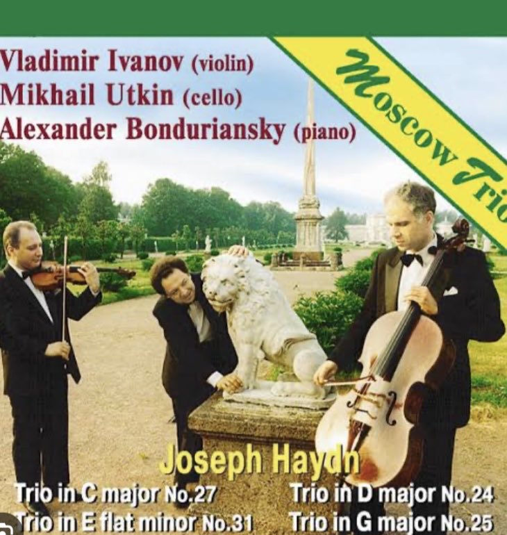 Bu sabah da Mekanlar ve Çağlar İçinde Ses’te Joseph Haydn’ın bir piano üçlüsü ve bir yaylılar dörtlüsü var. Buyrun Apaçık Radyo’ya 11-12.00 arası, birlikte dinleyelim🎶🎶