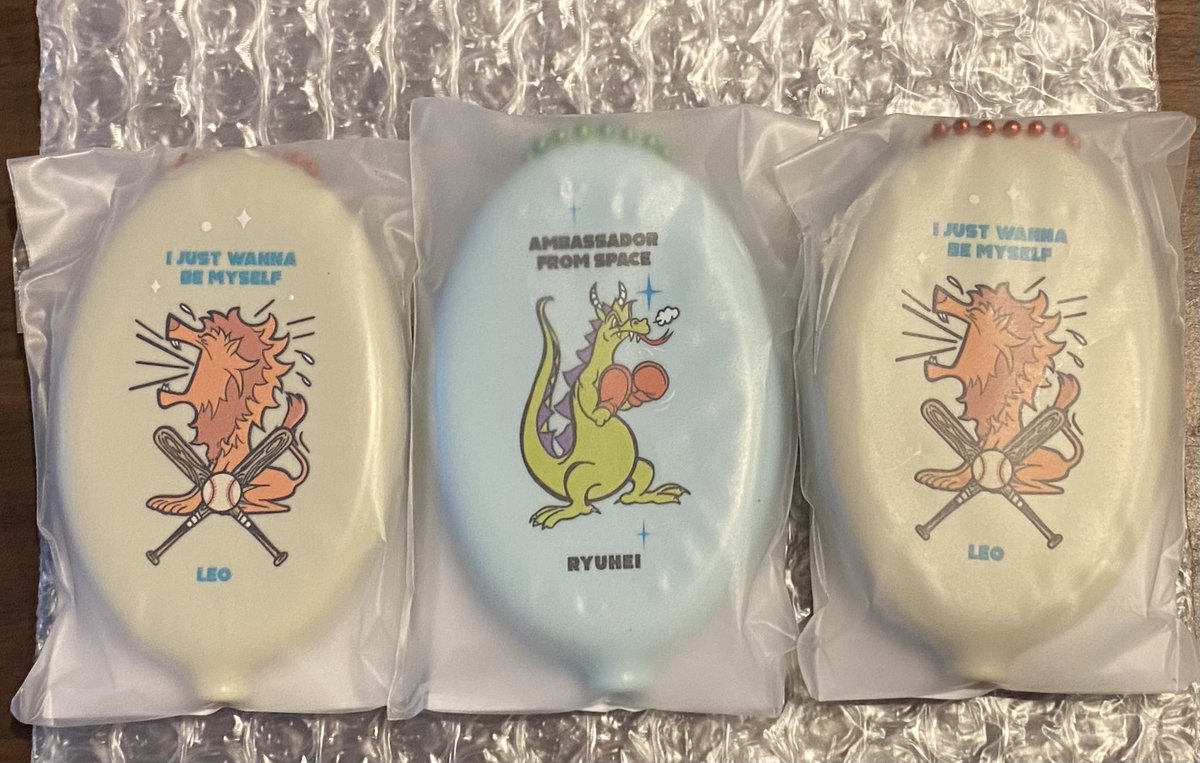 kiyo_besty's tweet photo. 再度のポスト！

S賞ラバーコインケース交換 

【譲】レオ×２  リュウヘイ
             
【求】  シュント

大阪近辺なら手渡し可能です！
郵送でも大丈夫なのでお気軽にお声かけください😊

#BEFIRSTオンラインくじ
 #BEFIRST交換 https://t.co/wbjHbkGAsB