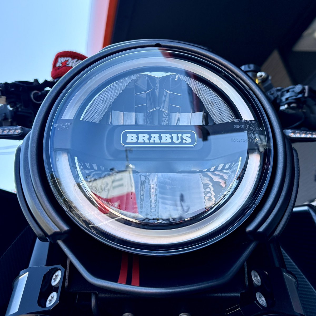 KTMOita's tweet image. 【BRABUS 1300 R】

なかなかお目にかかれないので引かれない程度に見させて頂きました🤭

ご来店ありがとうございました‼︎
#ktm大分 #BRABUS #バイク