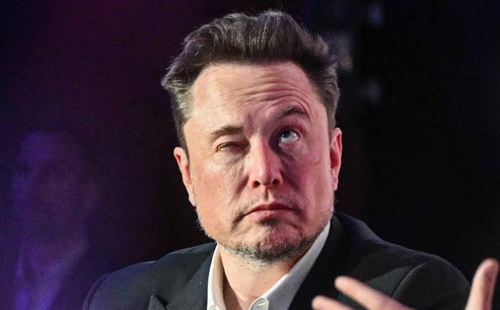 christianlexus's tweet photo. @elonmusk @Out5p0ken @IfindRetards I am going to relish the inevitable decline of Elon Musk.🍿

#Creepy
#Ketamine
#Cockup
#ElonMuskIsANationalSecurityThreat https://t.co/Kk5wQs3Nbp