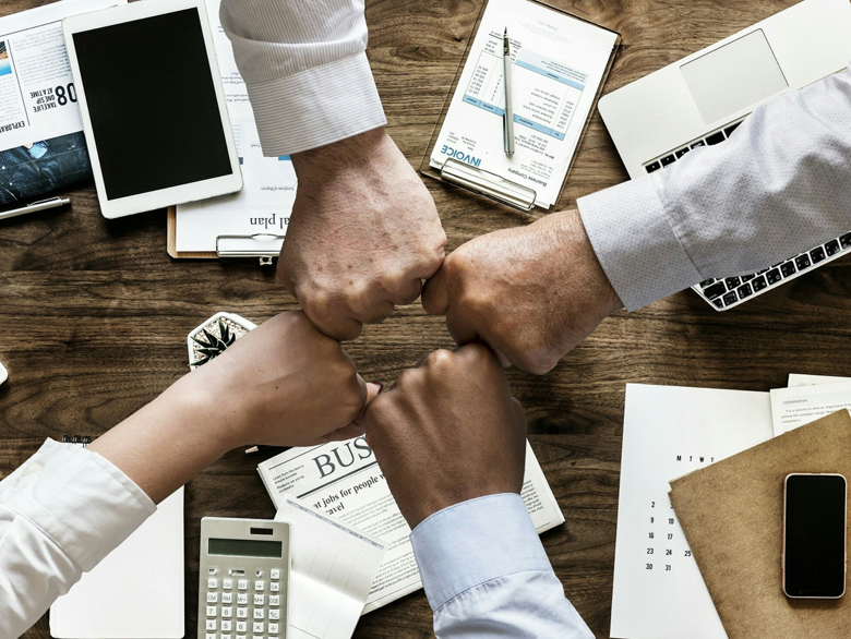 ### Aktuell gern gelesener Blogbeitrag ### 
💡 Aus Erfahrung lernen – mit UX-Guidelines! 💡 

Jetzt reinlesen! 👇 eresult.de/blog/ux-design…