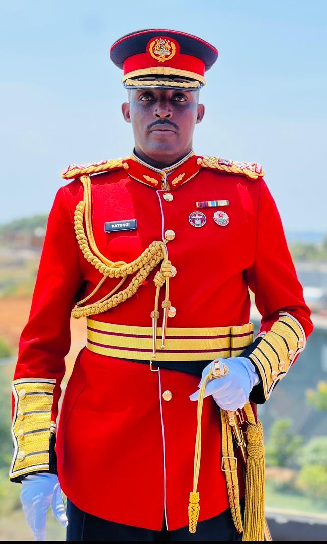 Northerner in  forces     Vs     Westerner in forces