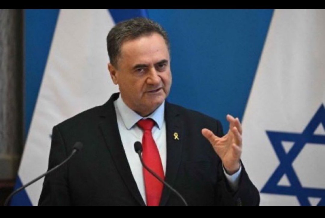 İsrail savunma bakanı İsrail Katz Suriye'deki terör rejimine en kısa zamanda müdahale edeceğiz. Bakalım Türkiye ne tepki verecek