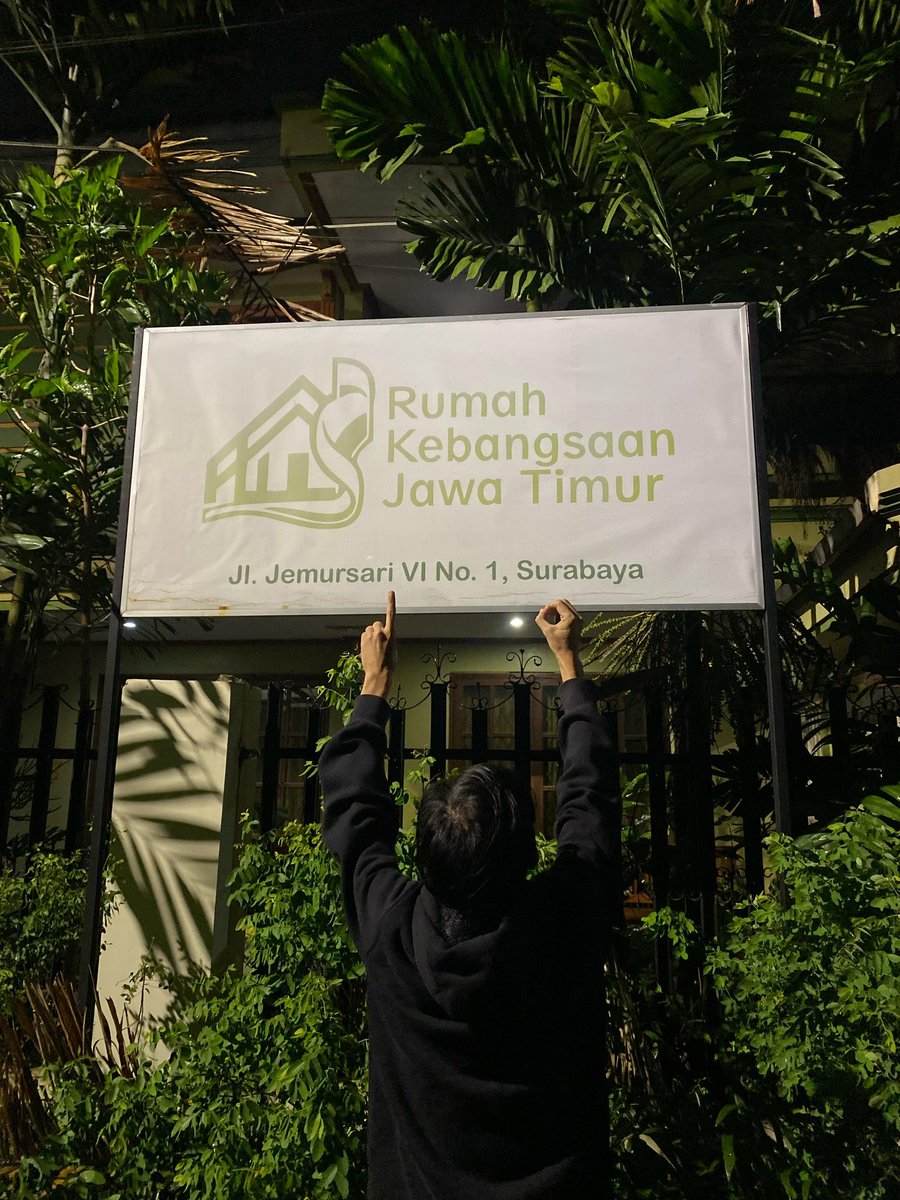 Terima kasih kawan Kawan Surabaya 

Ijin kembali ke Kota singa 🙏