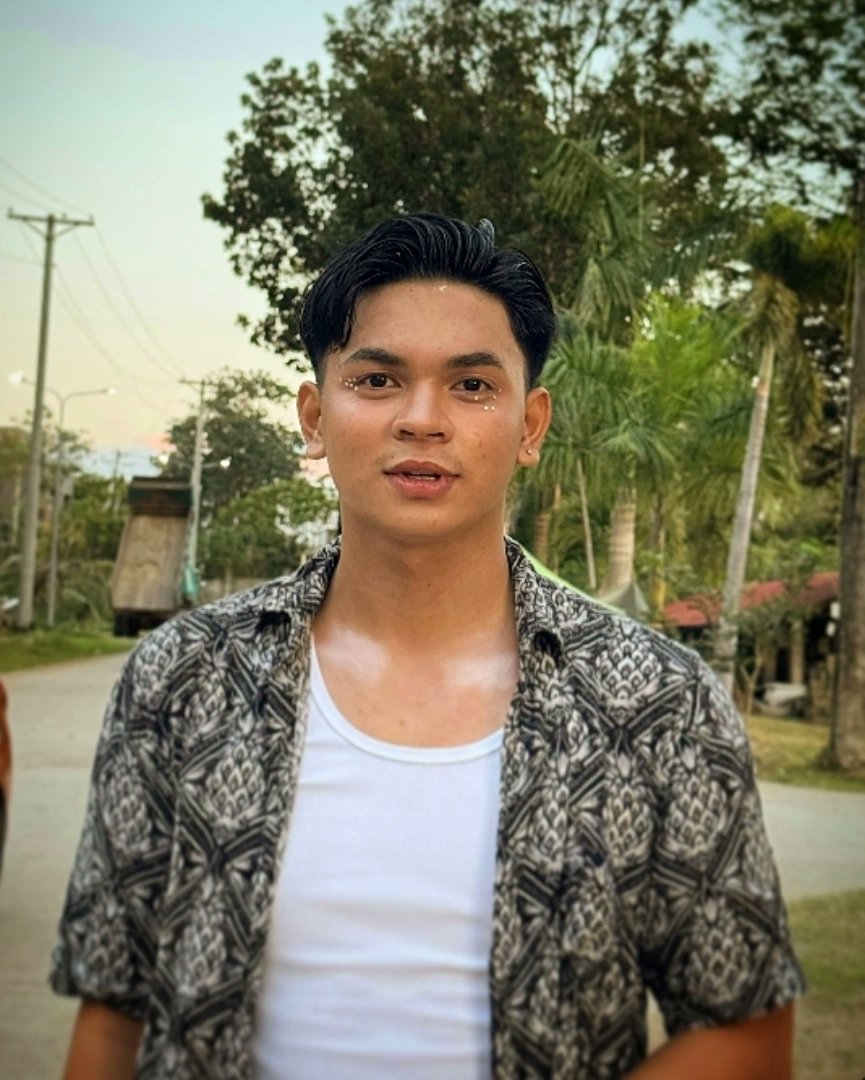 anooooohnah's tweet photo. Gusto ko lang ipost ito, kasi feeling ko ang pogi ko!
My last Psychnight! 🔱
#fypシ #psychnight #psychday #psych #fypシviral https://t.co/N4TXnmHgzj