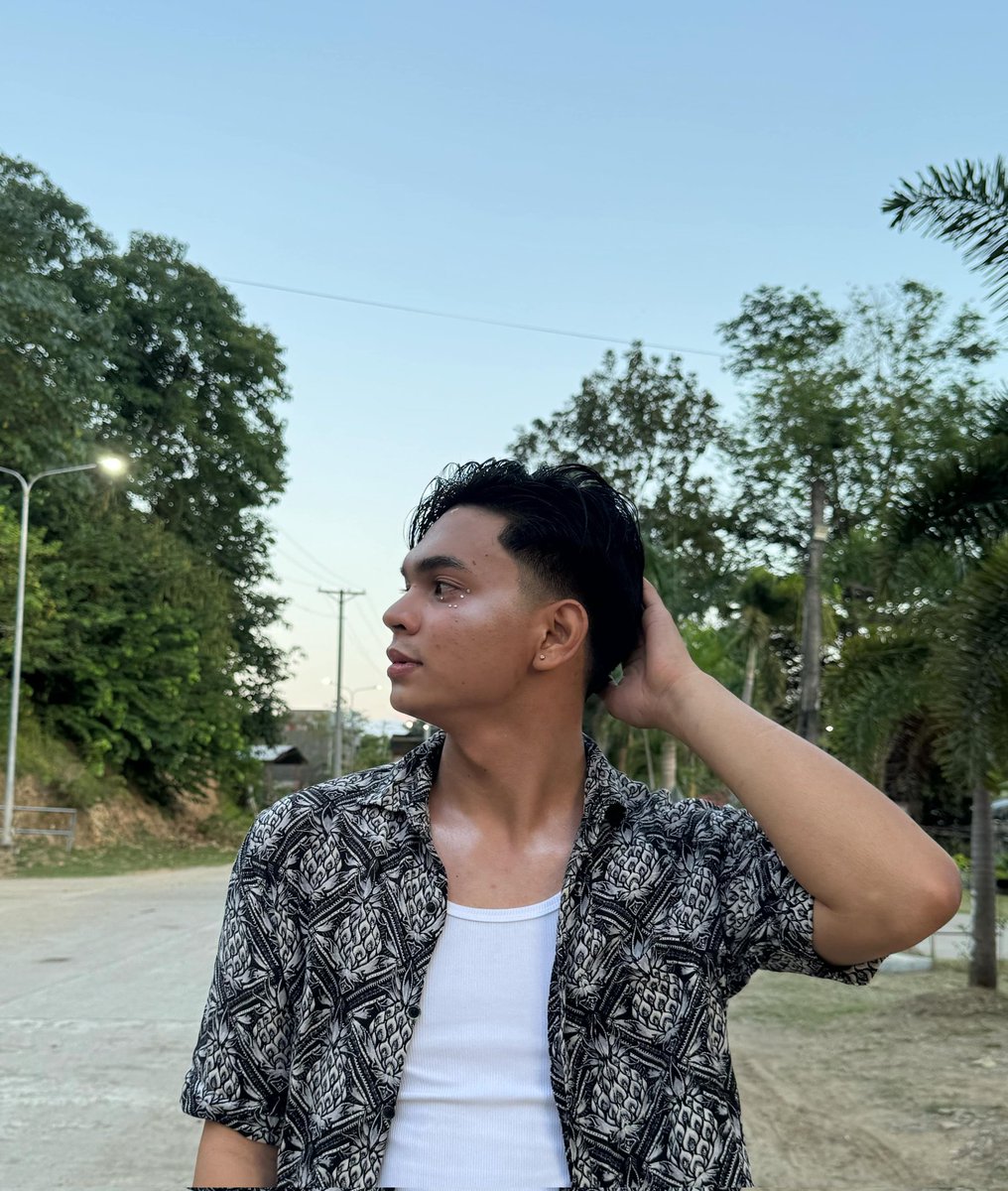 anooooohnah's tweet photo. Gusto ko lang ipost ito, kasi feeling ko ang pogi ko!
My last Psychnight! 🔱
#fypシ #psychnight #psychday #psych #fypシviral https://t.co/N4TXnmHgzj