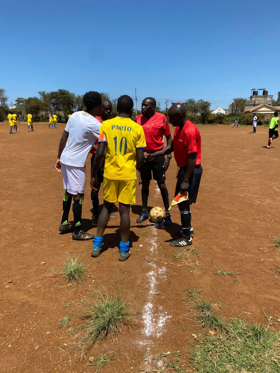 WankanFC's tweet photo. Matchday at Estadio do Thome 😀⚽ #TwendeWankan #FootballKE https://t.co/gblNzC4ctX