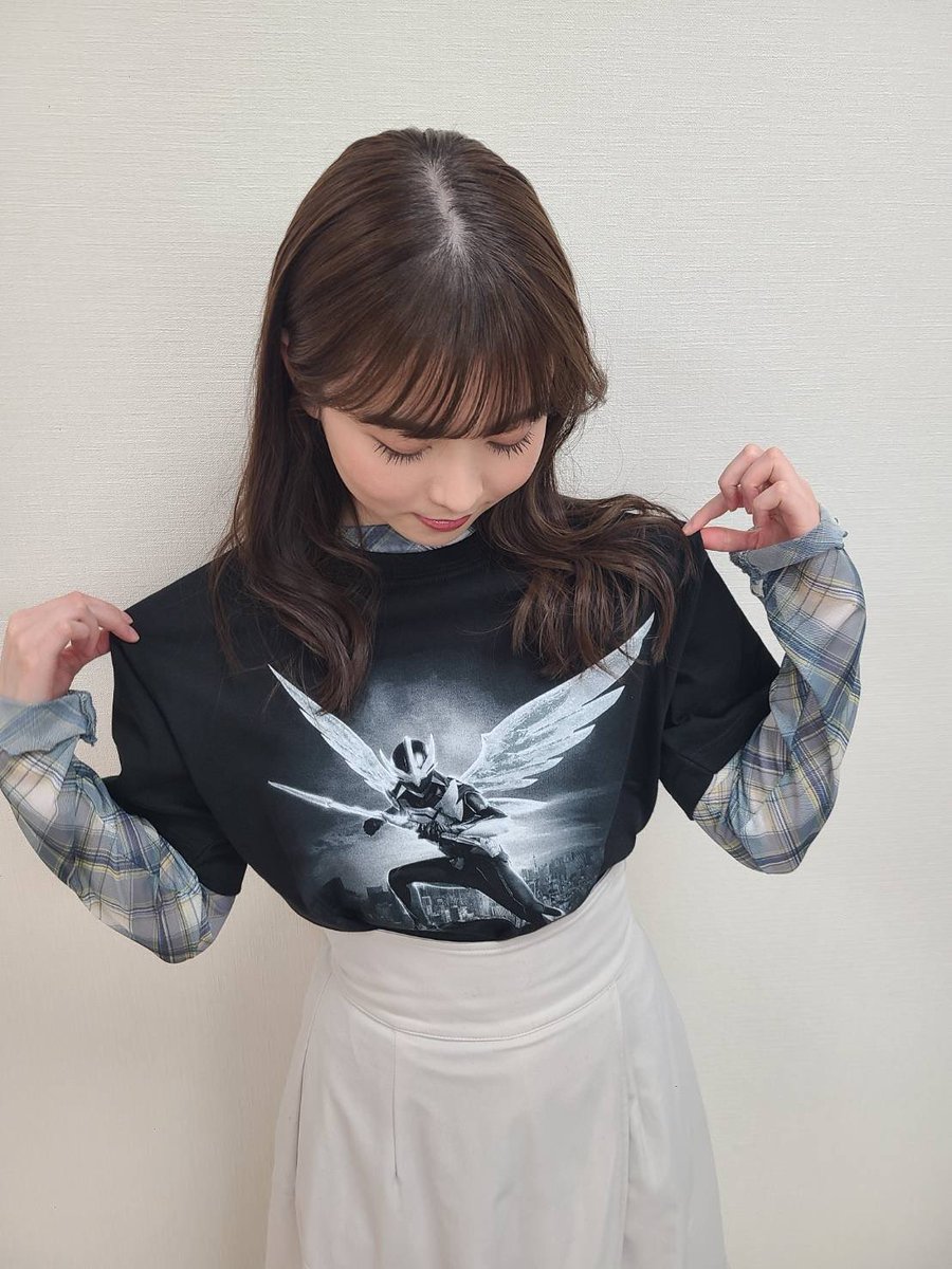 #ウイングマン Blu-ray発売記念イベントにお越しくださった皆様ありがとうございました🦸‍♀️

Tシャツの着こなしも桃子をイメージして✨
また皆様とお会いできること楽しみにしております！！

#森本桃子
#上原あまね

by staff