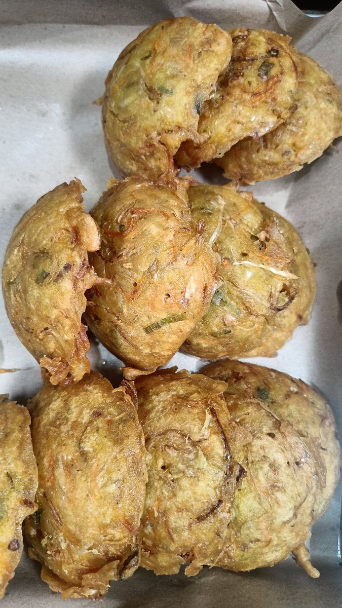 Gratis buat yang berpuasa, buat berbuka ya, biar nggak salah paham. ☺️