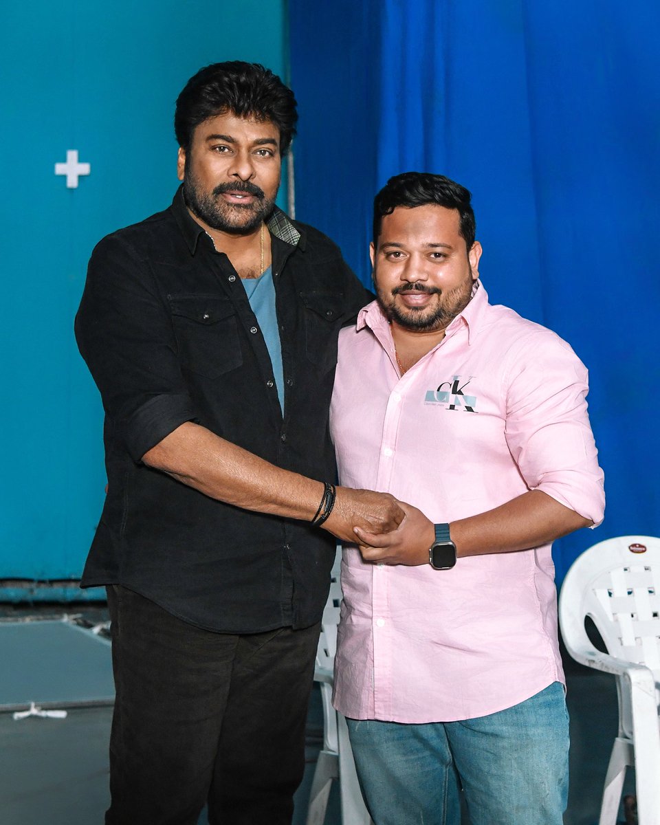 SivaCherry (@sivacherry9) on Twitter photo I am truly overwhelmed & deeply grateful to receive such a precious heartfelt gesture from my Demi-God, the one & only Boss Mega Star <a href="/KChiruTweets/">Chiranjeevi Konidela</a> Garu on my special day! Words cannot express how happy I am to receive his blessings & wishes 🙏
I am sincerely thankful to my I am truly overwhelmed & deeply grateful to receive such a precious heartfelt gesture from my Demi-God, the one & only Boss Mega Star <a href="/KChiruTweets/">Chiranjeevi Konidela</a> Garu on my special day! Words cannot express how happy I am to receive his blessings & wishes 🙏
I am sincerely thankful to my