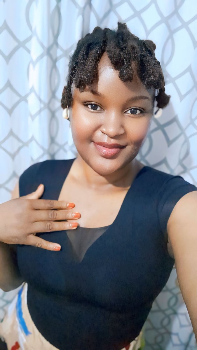 karothk256's tweet image. Selfie Sunday 🤳 anyone 🥰