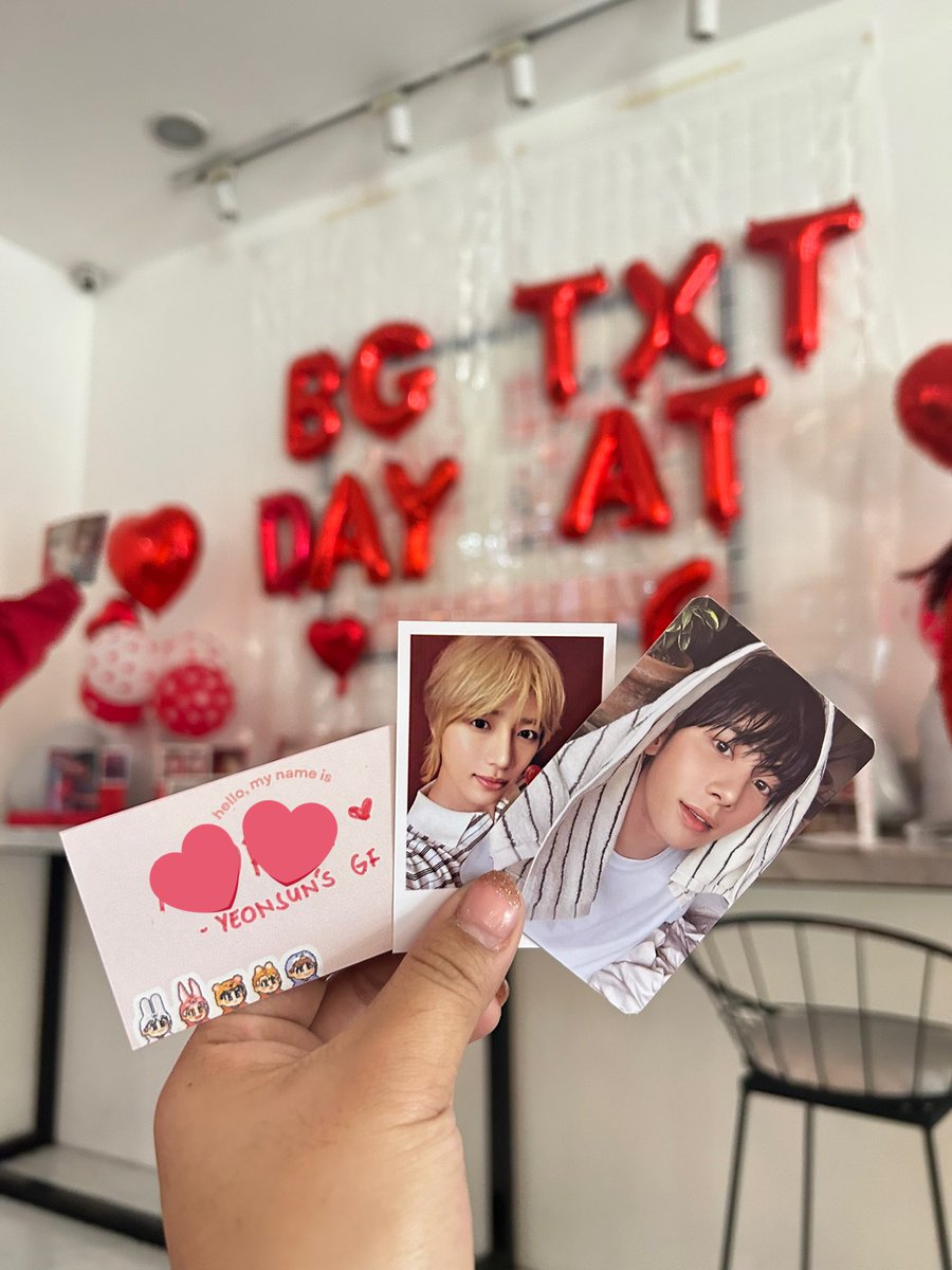 eymvn_'s tweet photo. Thanks for the VVVIP experience! ๐ฌsoafer comfy hahaha! Its my 3rd cse w these girlies, but still hindi pa rin nanalo sa major prize ๐ฅฒ
@TXTisFiveOrNone so proud of you gurlies ๐ฅฐ
#IntotheGYUniverse #Together5ever https://t.co/qF6DjZPL4V