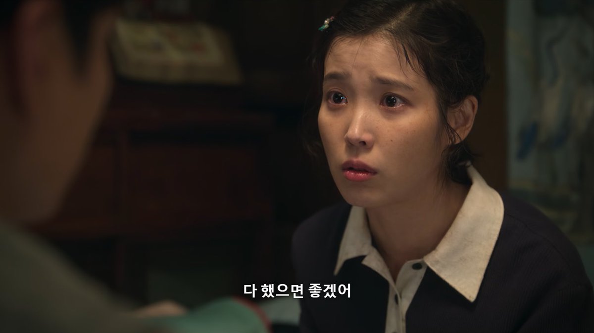 heyattidude's tweet photo. 한 인물의 10대부터 30대까지 연기하고
한 작품에서 엄마와 딸을 모두 표현해볼 수 있는 대본 << 배우에게 너무 매력적이었을듯

폭싹 속았수다를 찍고 첫사랑이자 첫세계였던 엄마를 앞세운 “shh..”를 포함해서 승리와 욕심으로 꽉꽉 채운 더위닝 앨범을 내신것까지가 이 드라마의 진짜 완성같다 https://t.co/JXpkFF0do4