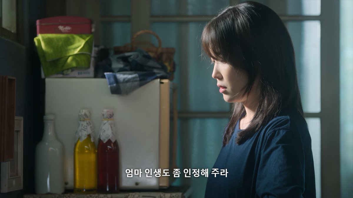 heyattidude's tweet photo. 한 인물의 10대부터 30대까지 연기하고
한 작품에서 엄마와 딸을 모두 표현해볼 수 있는 대본 << 배우에게 너무 매력적이었을듯

폭싹 속았수다를 찍고 첫사랑이자 첫세계였던 엄마를 앞세운 “shh..”를 포함해서 승리와 욕심으로 꽉꽉 채운 더위닝 앨범을 내신것까지가 이 드라마의 진짜 완성같다 https://t.co/JXpkFF0do4