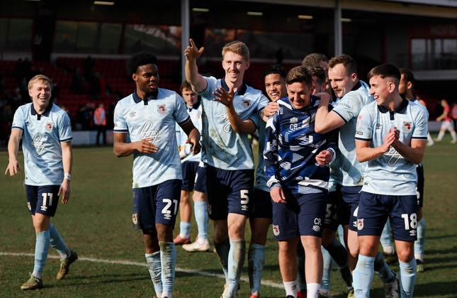 Charlie Nicholas Read tweet media