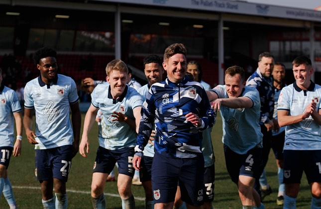 Charlie Nicholas Read tweet media