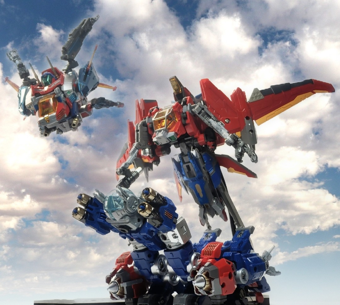 vlnwXs8o2jaHSa2's tweet image. 01号機【ダブルクロス】
02号機【スペクター】
03号機【コブラヘッド】
カスタム遊びが止まらないなぁ🌟
#ダイアクロン