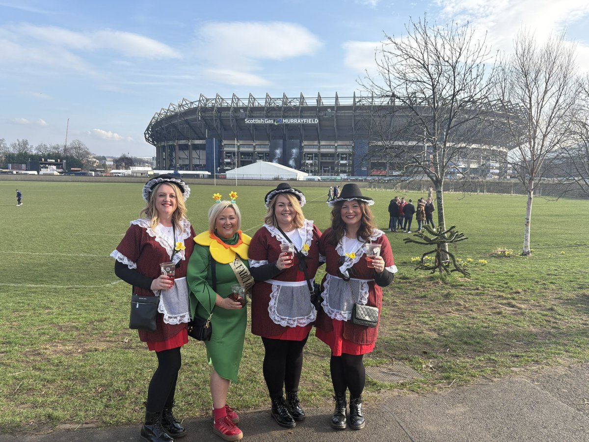 Aimee Barnett tweet media