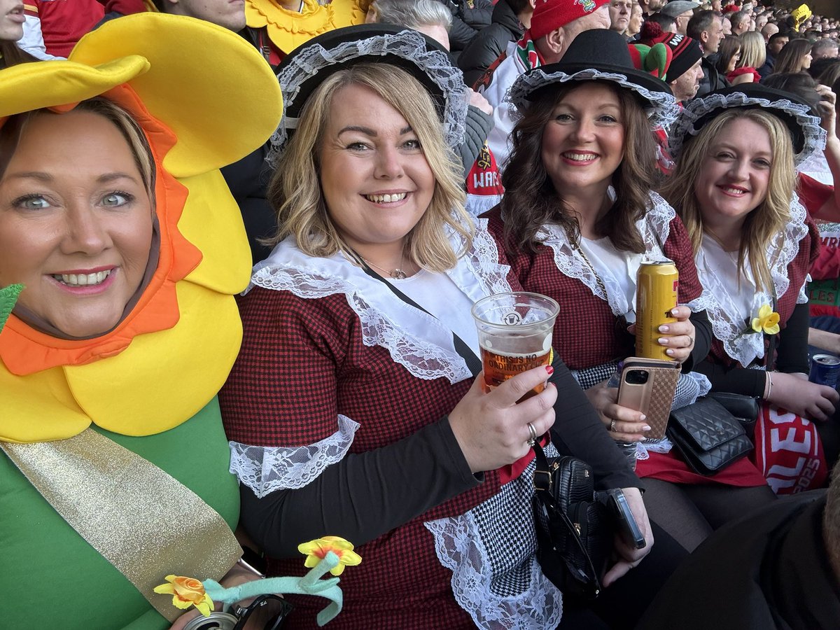 Aimee Barnett tweet media