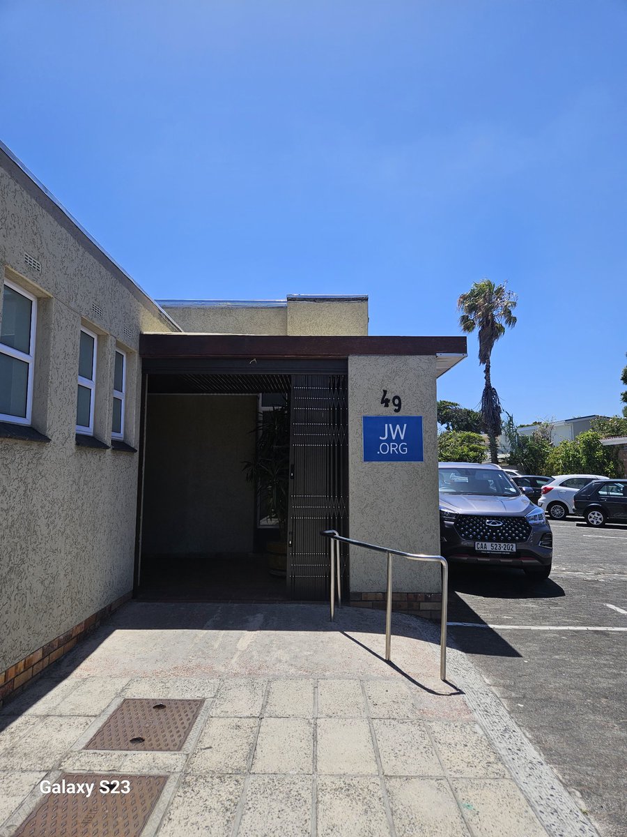 Constantia Congregation. I truly loved this meeting. I am so grateful for the organization and that there are congregations everywhere.

#Jworg
#meetingtime
#capetown