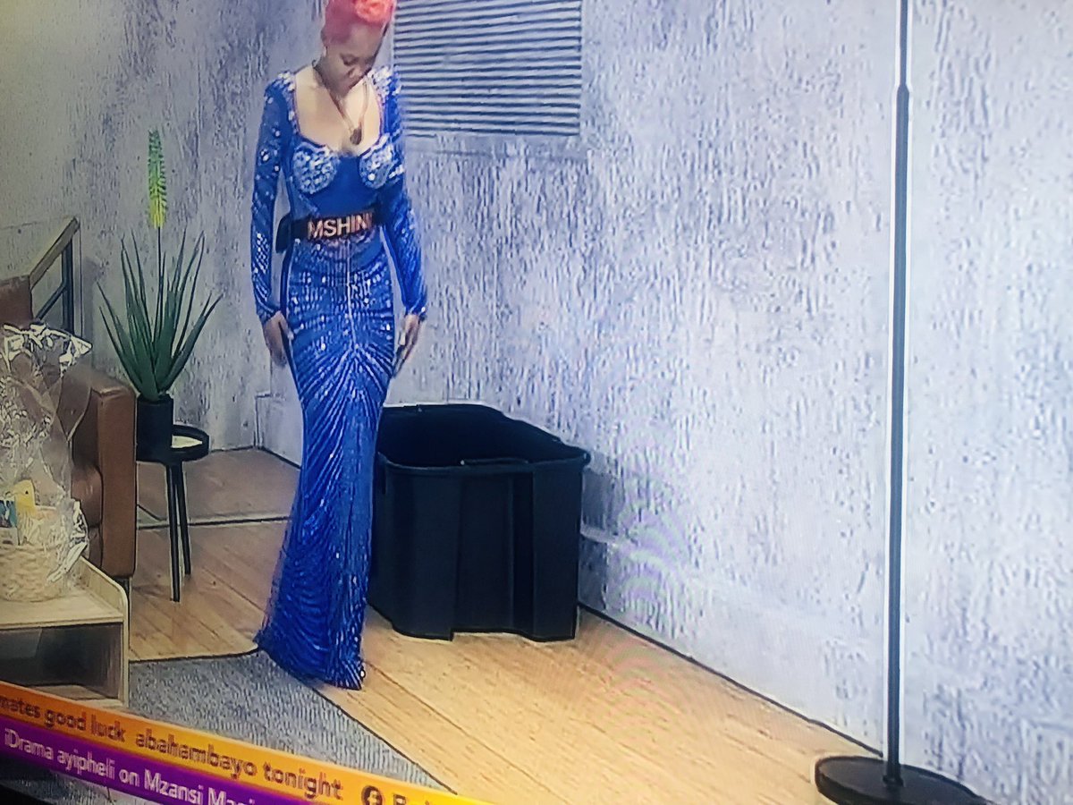 Cellydhl's tweet photo. Aaaaibo guys … she says she was waiting to be nominated do she can wear her dresses….🥹🥹

GOOD LUCK MSHINI 
MSHINI X FALCONS 
#mshinilekwadu
#bbmzansi https://t.co/Vn38yxWwgG