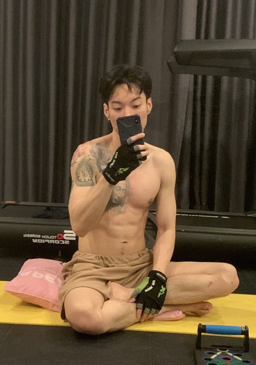 ช่วงนี้ความรักกำลังอยู่ตัว(คนเดียว) 🙃🥷🏻🤣