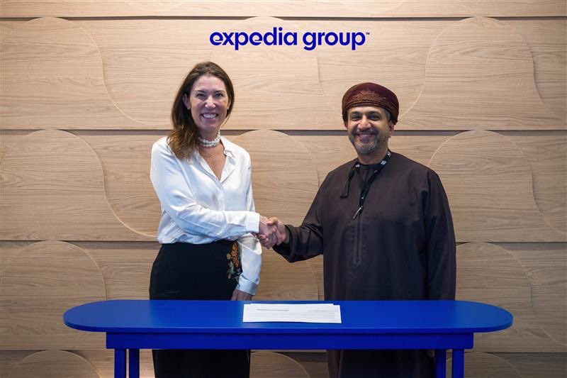 جريدة وجهات (@wejhatt) on Twitter photo المشغل الوطني للسفر يتعاون مع Expedia Group لتعزيز التوزيع الرقمي للمنتجات السياحية المحلية العمانية.
wejhatt.com/?p=101723
<a href="/visitoman_vo/">Visit Oman</a>
<a href="/OmranGroupOm/">OMRAN Group</a>
<a href="/OmanMHT/">وزارة التراث والسياحة - عُمان</a>
<a href="/ExperienceOM_AR/">اكتشف عُمان🇴🇲</a>
<a href="/ExperienceOman/">Experience Oman</a>
<a href="/Expedia/">Expedia</a> المشغل الوطني للسفر يتعاون مع Expedia Group لتعزيز التوزيع الرقمي للمنتجات السياحية المحلية العمانية.
wejhatt.com/?p=101723
<a href="/visitoman_vo/">Visit Oman</a>
<a href="/OmranGroupOm/">OMRAN Group</a>
<a href="/OmanMHT/">وزارة التراث والسياحة - عُمان</a>
<a href="/ExperienceOM_AR/">اكتشف عُمان🇴🇲</a>
<a href="/ExperienceOman/">Experience Oman</a>
<a href="/Expedia/">Expedia</a>