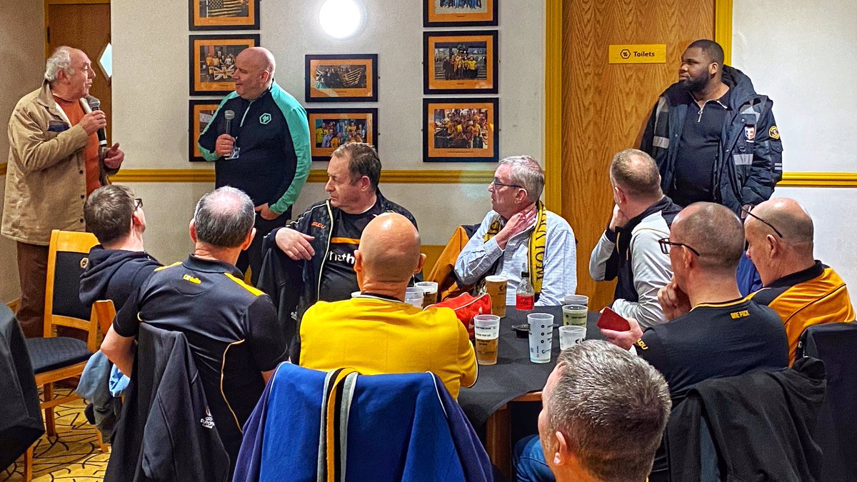Mr Wayne Devaney (@wayneedoodle) on Twitter photo <a href="/DickyDodd/">Dicky Dodd - The voice of Wolverhampton</a> you did a fantastic job of putting questions to former <a href="/Wolves/">Wolves</a> legend Geoff Palmer and hosting pre match in the <a href="/WorldwideWolves/">Worldwide Wolves</a> lounge. Really enjoyed it, hope we see you again in the future. Top man ๐๐บโฝ๏ธ๐
#WeAreWolves <a href="/DickyDodd/">Dicky Dodd - The voice of Wolverhampton</a> you did a fantastic job of putting questions to former <a href="/Wolves/">Wolves</a> legend Geoff Palmer and hosting pre match in the <a href="/WorldwideWolves/">Worldwide Wolves</a> lounge. Really enjoyed it, hope we see you again in the future. Top man ๐๐บโฝ๏ธ๐
#WeAreWolves