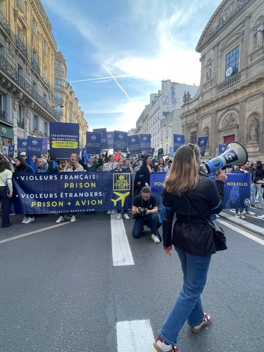Némésis dans ta rue 💙