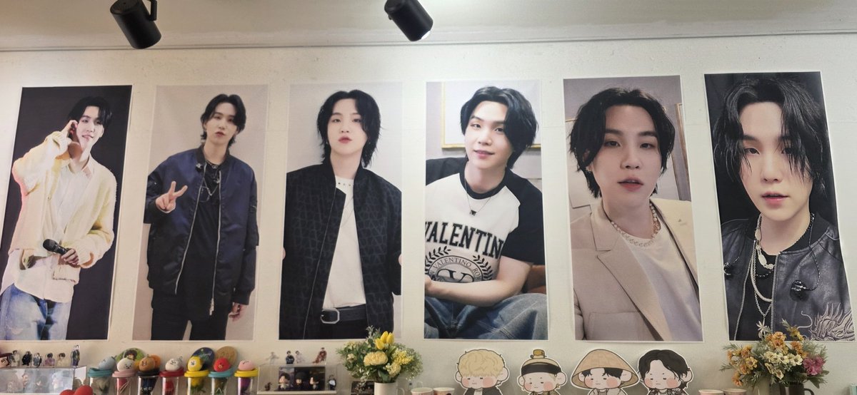 ohaepiohaepi's tweet photo. ์ค๊ธฐ์์ผ ๋น์์ฐ์ค ๋ฐฉ๋ฌธ๐๐
๋๋ฉ๋ค๊ณผ ์๋ค ~~
๊ฐ์๊ธฐ ๊ฐ์๋ฐ์๋ณด ์ด๋ฑ
^^
ํ๋ณตํ ์๊ฐ์ด์์ด์
๋๋์ฃผ์ ๋๋ฉ๋๋ค ๋ ๊ฐ์ฌํด์
@cafe_viaggio
#SUGASTAR
#์ธ์ ๋_๋น๋๋_์คํ๋ฏผ์ค๊ธฐ https://t.co/SHomuwnLGd