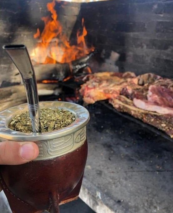 matechinii's tweet photo. feliz domingo https://t.co/tznxVCKRSw