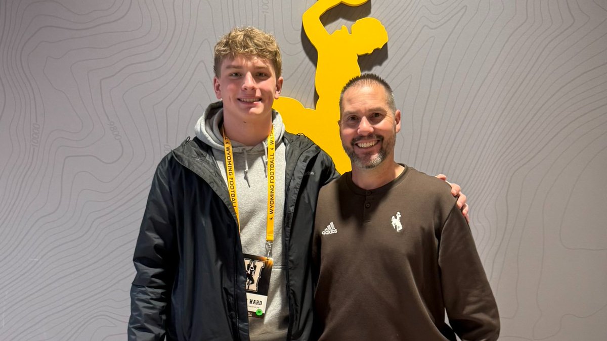 Six Star Football | PLUS+ (@sixstarfootball) on Twitter photo Hot Commodities: Nebraska's Must-Watch 2026 Football Recruits
⭐️Ward takes March visit to Wyoming, holds PENN offer, whose next for the Nebraska '26 talent🔥
STORY:▶️🔗sixstarfootball.com/article/hot-co…
<a href="/_CadenWard_/">Caden Ward</a> <a href="/ColeVorderstra1/">Cole Vorderstrasse</a> <a href="/MarquiseDailey/">Marquise McIntyre-Dailey</a> <a href="/EastonVillotta/">Easton Villotta</a> <a href="/jermaine1green/">Jermaine Green</a> Hot Commodities: Nebraska's Must-Watch 2026 Football Recruits
⭐️Ward takes March visit to Wyoming, holds PENN offer, whose next for the Nebraska '26 talent🔥
STORY:▶️🔗sixstarfootball.com/article/hot-co…
<a href="/_CadenWard_/">Caden Ward</a> <a href="/ColeVorderstra1/">Cole Vorderstrasse</a> <a href="/MarquiseDailey/">Marquise McIntyre-Dailey</a> <a href="/EastonVillotta/">Easton Villotta</a> <a href="/jermaine1green/">Jermaine Green</a>